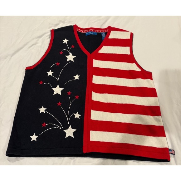 Karen Scott Sweaters - Karen Scott Sport Women's V-Neck Patriotic American Flag Sweater Vest, XL